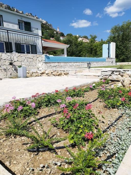 Secluded House - Guaranteed Privacy - Heated Pool Villa Klis Exteriör bild